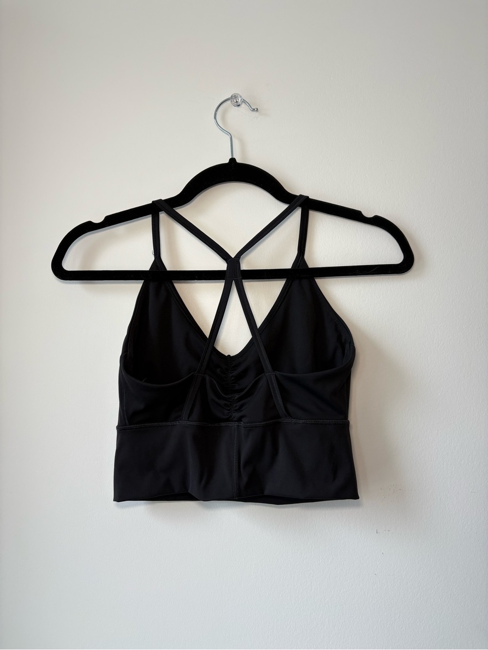 Gymshark Black Ruched Strappy Sports Bra - Picture 2 of 2